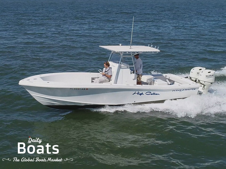 2009 Ocean Master Center Console