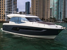 Köpa 2023 Prestige 520