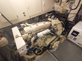 Osta 1991 Ocean Yachts 56 Cockpit Motor