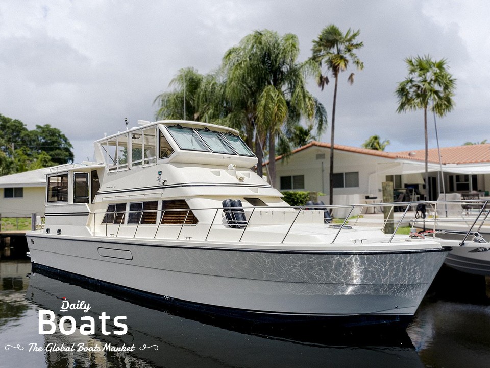 2007 Novatec 55 Islander Cockpit Motoryacht