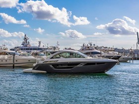 Koupit 2019 Cruisers Yachts 50 Cantius With Gyro