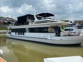 Monticello River Yacht