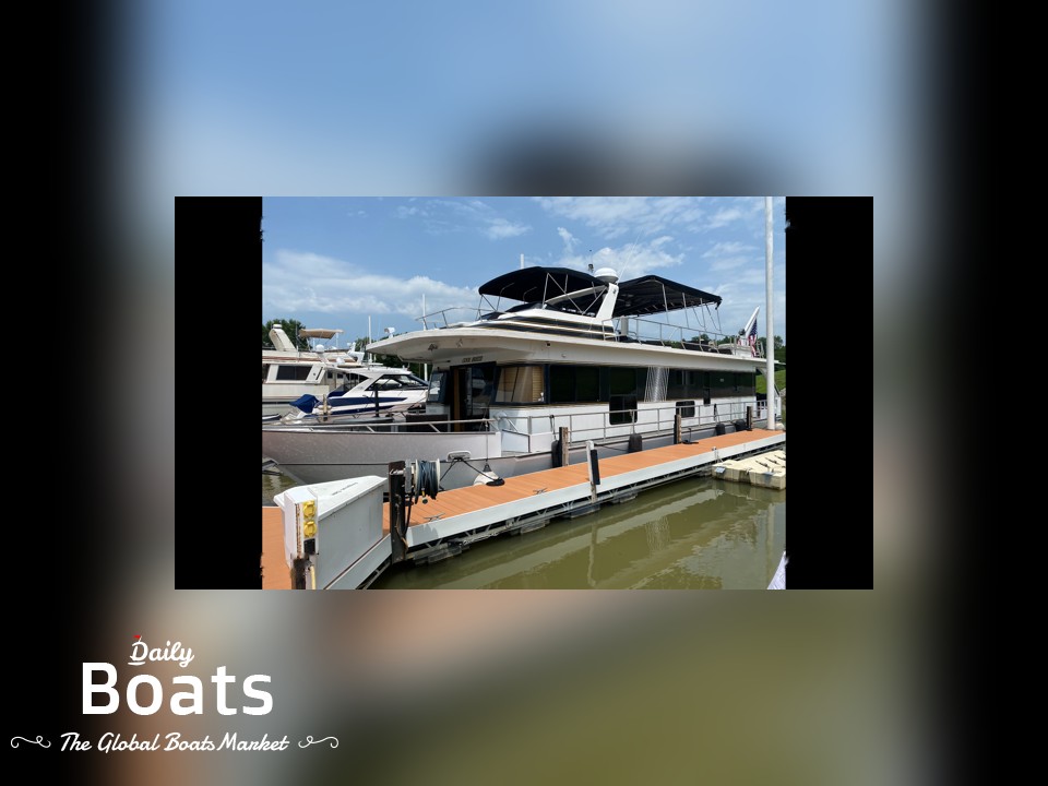 2003 Monticello River Yacht for sale. View price, photos and Buy 2003