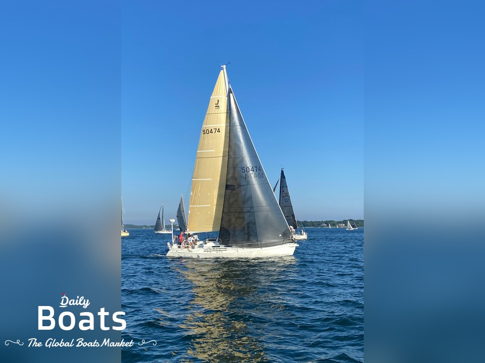 1995 J Boats 120