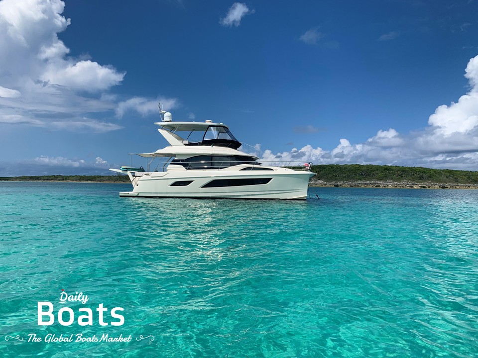 2016 Aquila 44