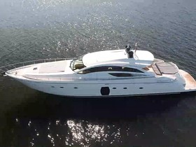 Pershing 72