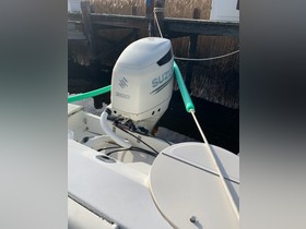 Купити 2000 Boston Whaler 23 Outrage