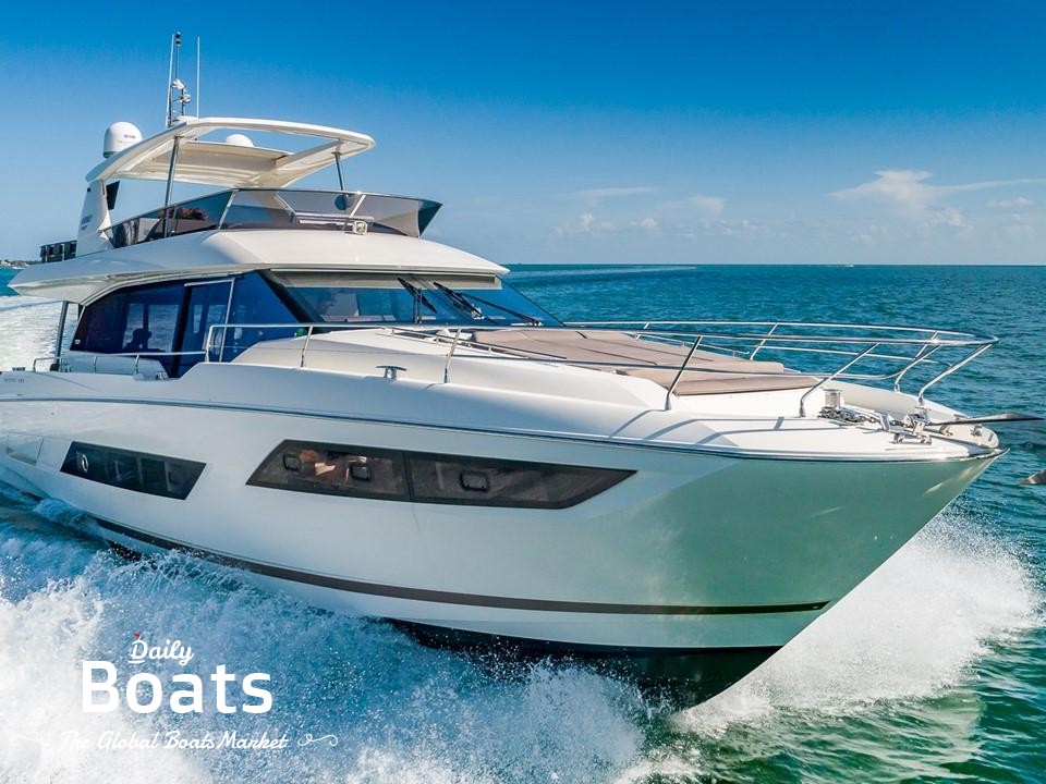 2017 Prestige 680