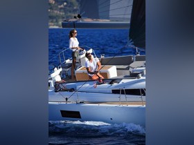 Buy 2023 Jeanneau Yachts 51