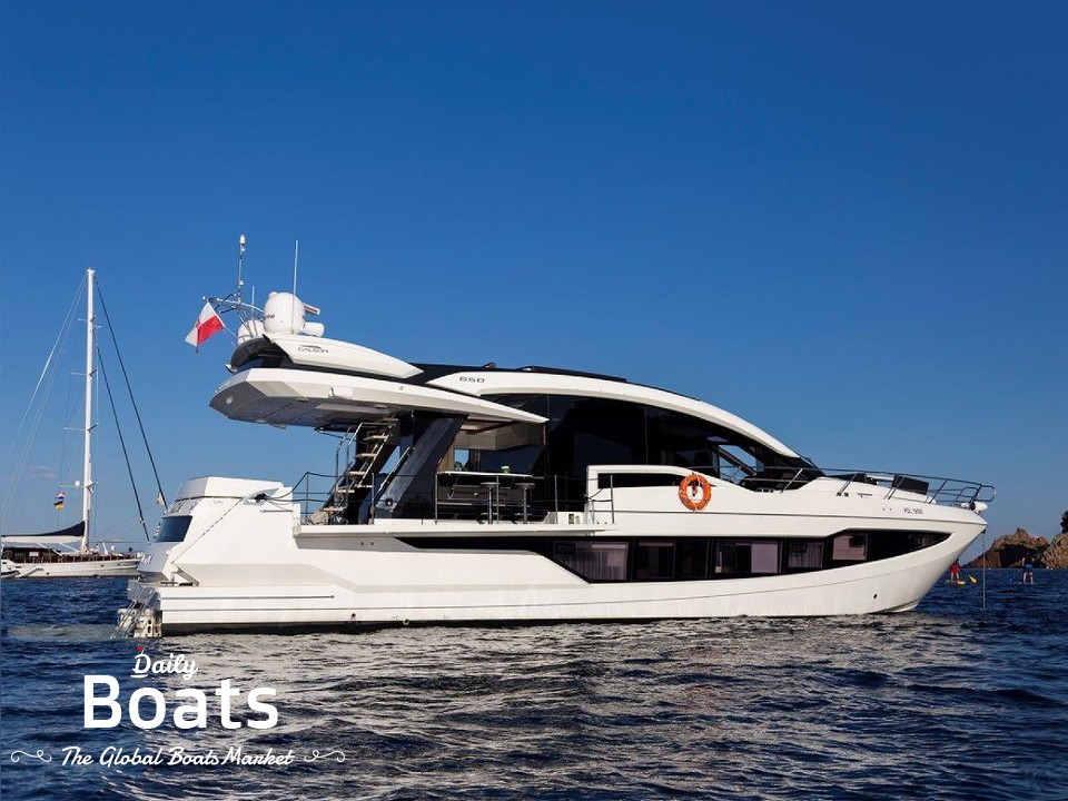 2022 Galeon 650 Skydeck