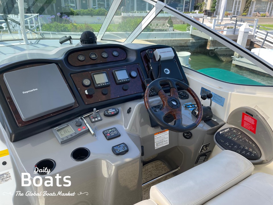 2005 Cruisers Yachts 405 Express Motoryacht for sale. View price