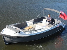 2023 Interboat Intender 780 for sale
