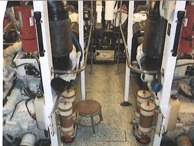 1988 Hatteras 77 Cockpit Motor Yacht til salgs