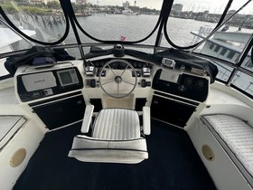 1988 Aquarius Cockpit Motor Yacht