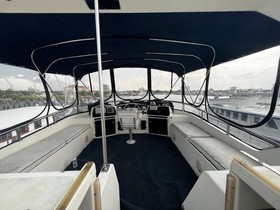 1988 Aquarius Cockpit Motor Yacht на продажу
