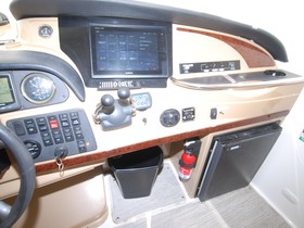 2002 Carver 564 Cockpit My