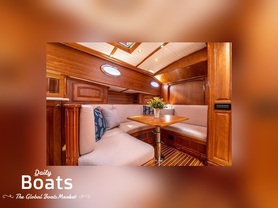 2021 Hinckley Talaria 55 Mkii Flybridge for sale. View price, photos