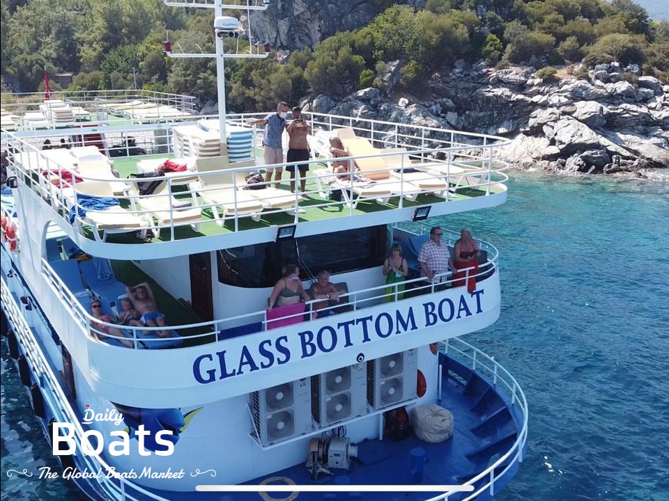 2020 Custom Glass Bottom Boat