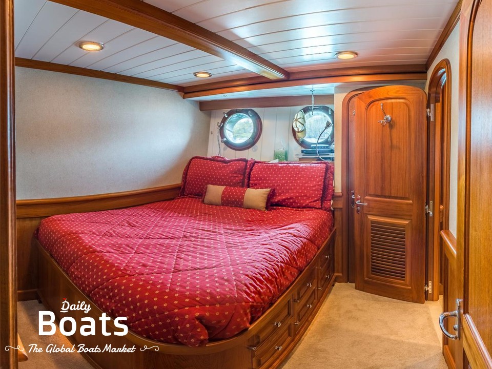 2006 Custom Molokai Strait for sale. View price, photos and Buy 2006