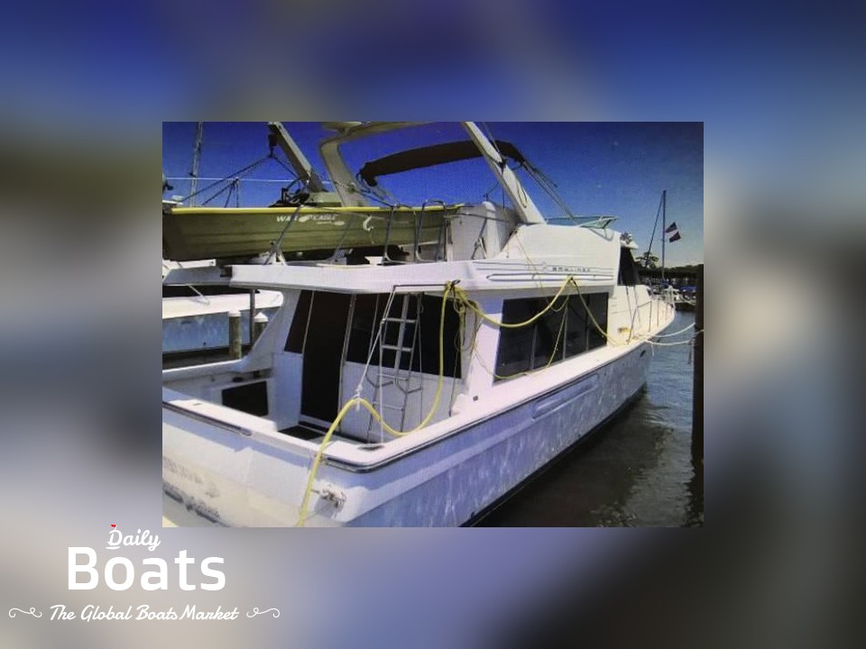 2000 Bayliner 4788 Pilot House Motoryacht for sale. View price, photos
