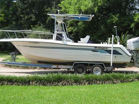 1995 Ranger 230