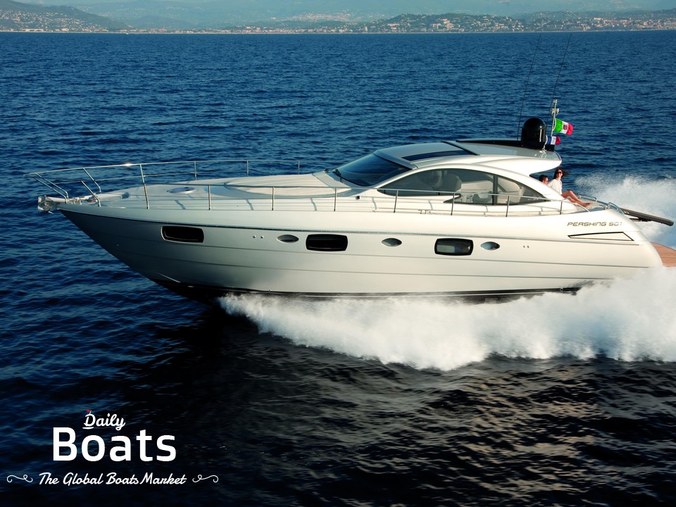 2015 Pershing 50.1