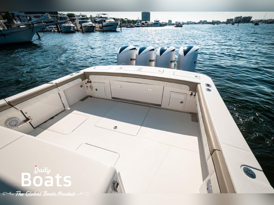 2018 Regulator 41 Offshore for sale. View price, photos and Buy 2018