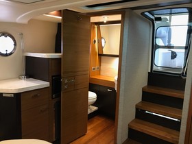 2017 Tiara Yachts Q44