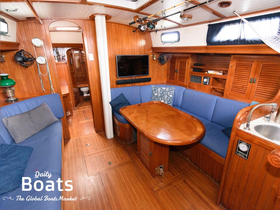 1987 Liberty 458 Bluewater Cruiser for sale. View price, photos and Buy