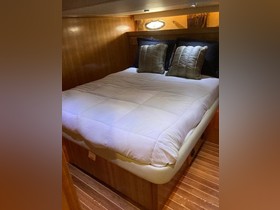 2005 Navigator Pilothouse