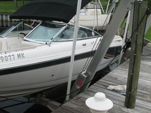 2003 Chaparral 220