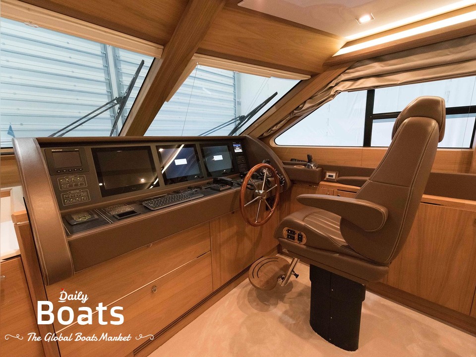 2023 Van der Valk Flybridge 20M for sale. View price, photos and Buy