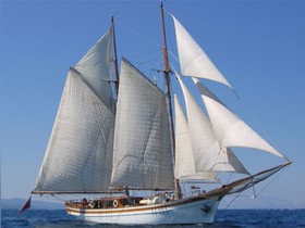 Custom Psaros Rothschild Schooner