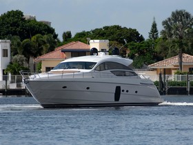 Købe 2014 Pershing 64