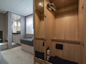 Købe 2014 Pershing 64