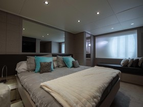 Købe 2014 Pershing 64