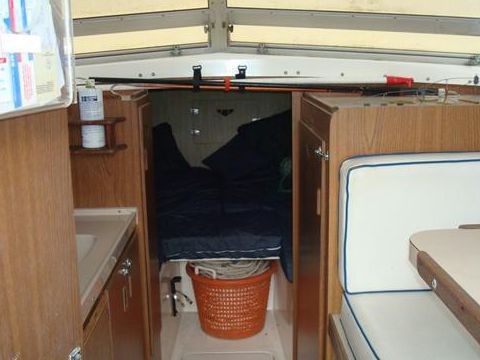 1974 Bertram 28