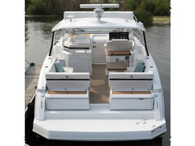 2020 Cruisers Yachts 390 Express Coupe for sale