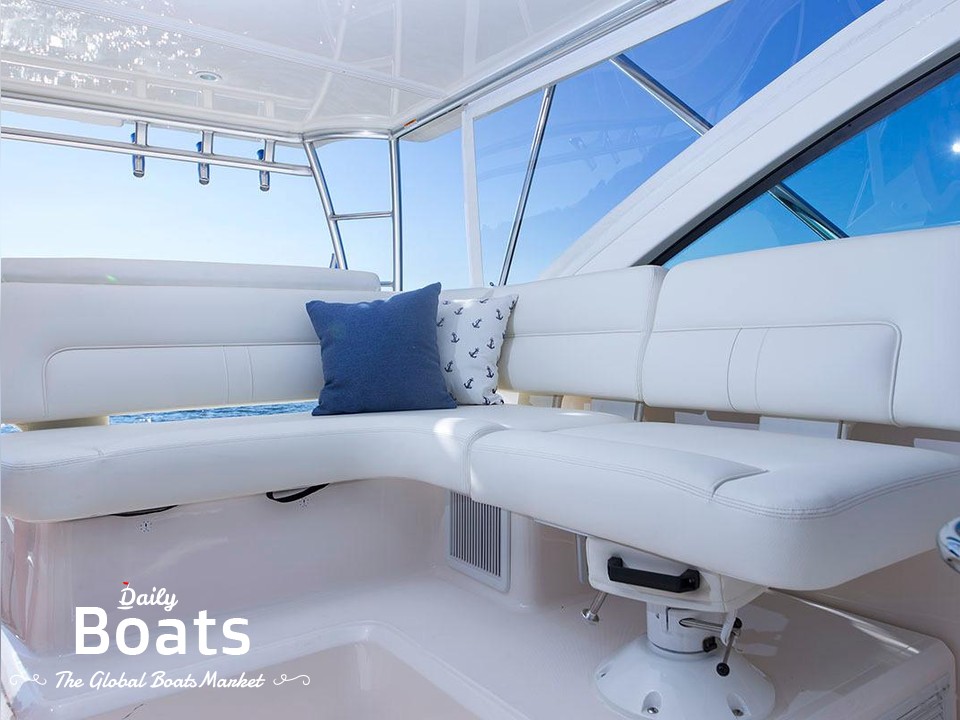 2023 Tiara Yachts 43 Open на продажу. Посмотреть цену, фотографии и ...