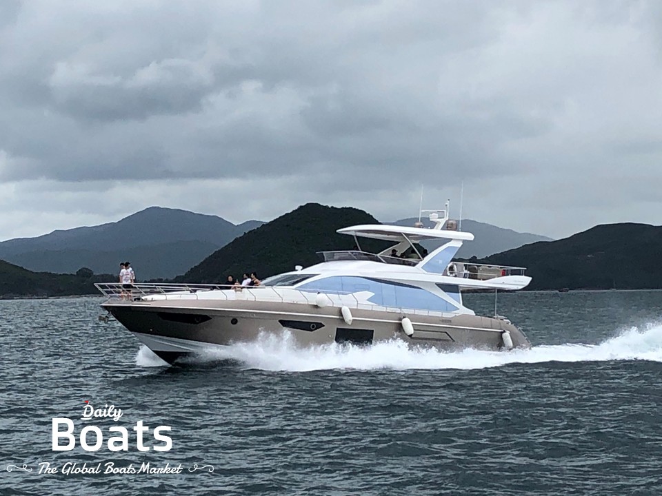 2018 Azimut 72