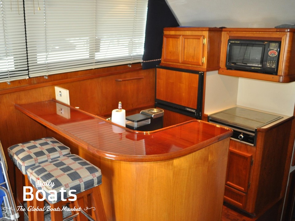 1991 Egg Harbor 42 for sale. View price, photos and Buy 1991 Egg Harbor