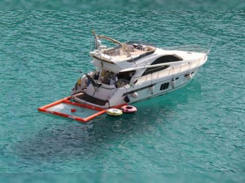 2008 Fairline Phantom 48