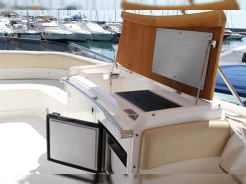 2008 Fairline Phantom 48