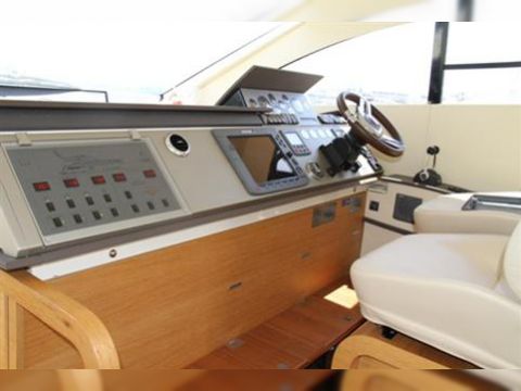 2008 Fairline Phantom 48 à vendre