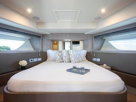2018 Ferretti Yachts 650