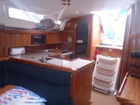 2002 Hunter 356 for sale