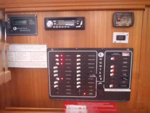 2002 Hunter 356