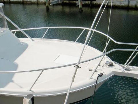 2001 Luhrs 32 Open