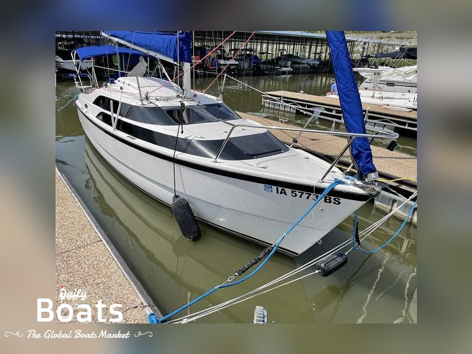 2007 MacGregor 26M for sale. View price, photos and Buy 2007 MacGregor