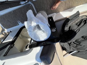 Comprar 2020 Rinker Q7